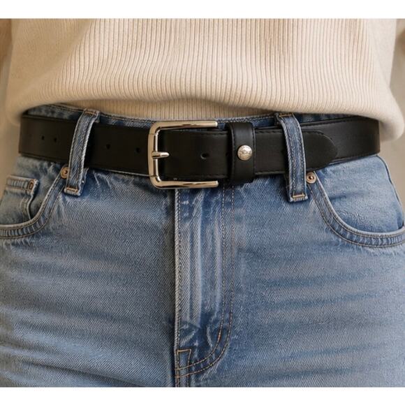 Longchamp Black Leather Belt – Silver Hardware – Made in France